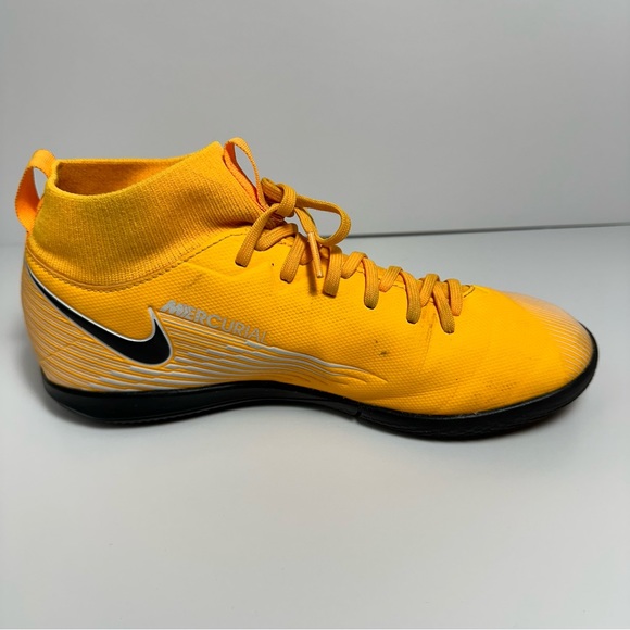 Nike Junior Mercurial Superfly 7 Academy IC YOUTH AT8135-801 Size 6Y - Picture 5 of 10